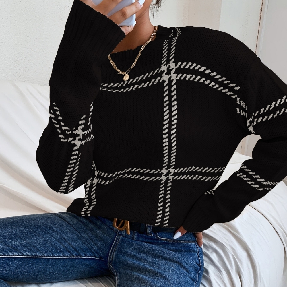 Plaid Pattern Drop Shoulder Sweater - Picture 3 of 4